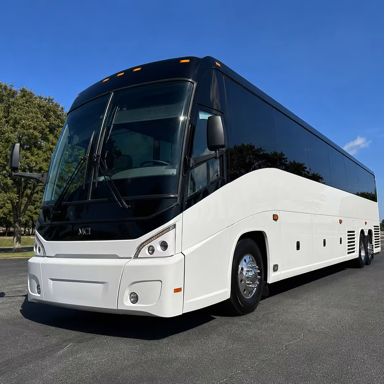 charter bus rentals in montgomery for retreats and conferences